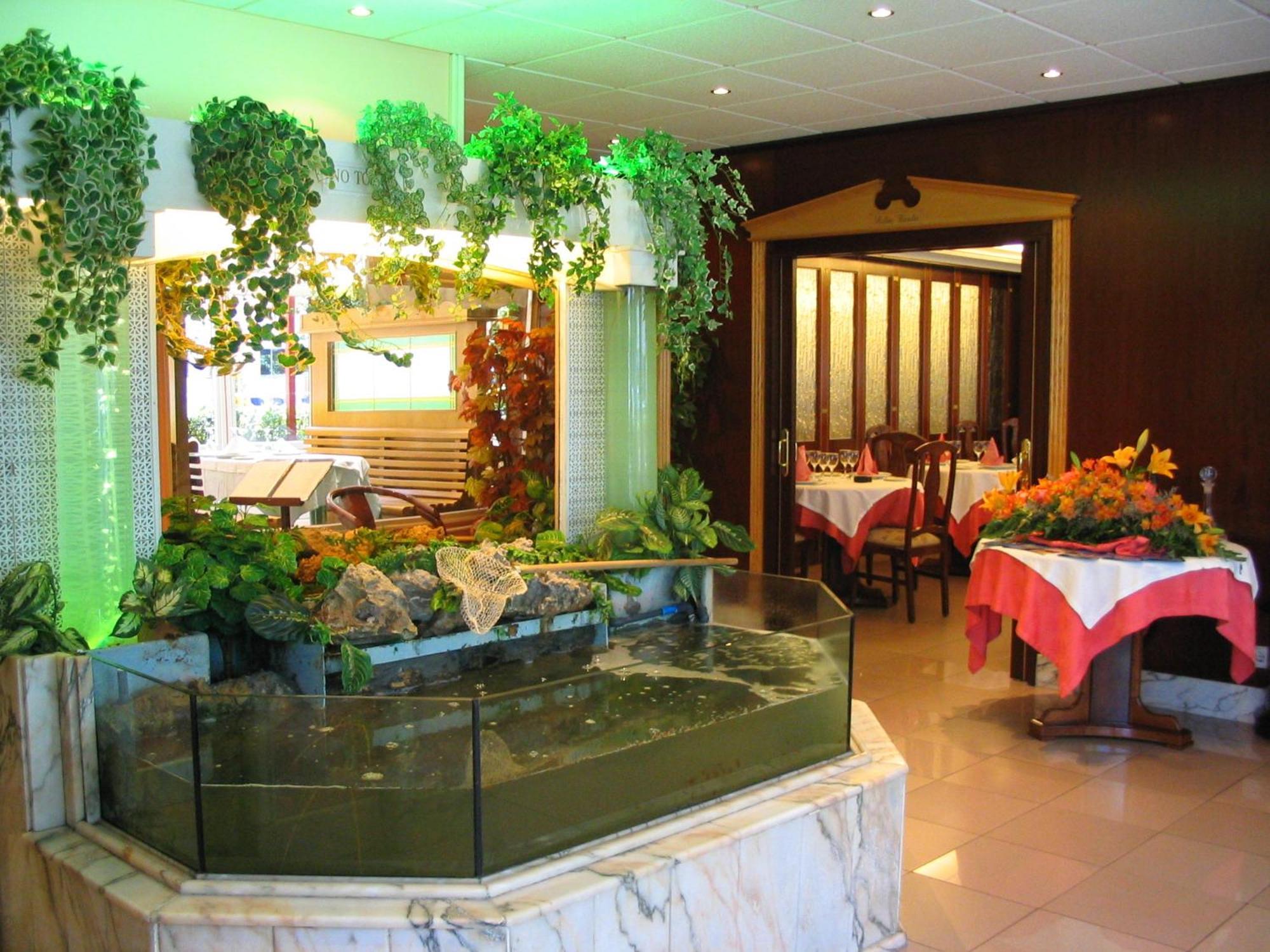 Hotel Isabel Isla Plana Restaurante foto